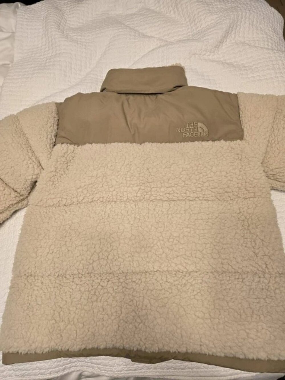 The North Face Sherpa Nuptse Fleece Puffer Jacket Beige Size M - Picture 2 of 5
